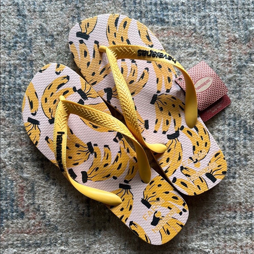 Havaianas Yellow Banana Flip Flops